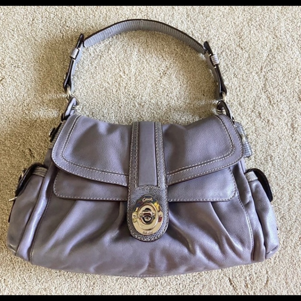 Coach legacy leather hobo shoulder handbag